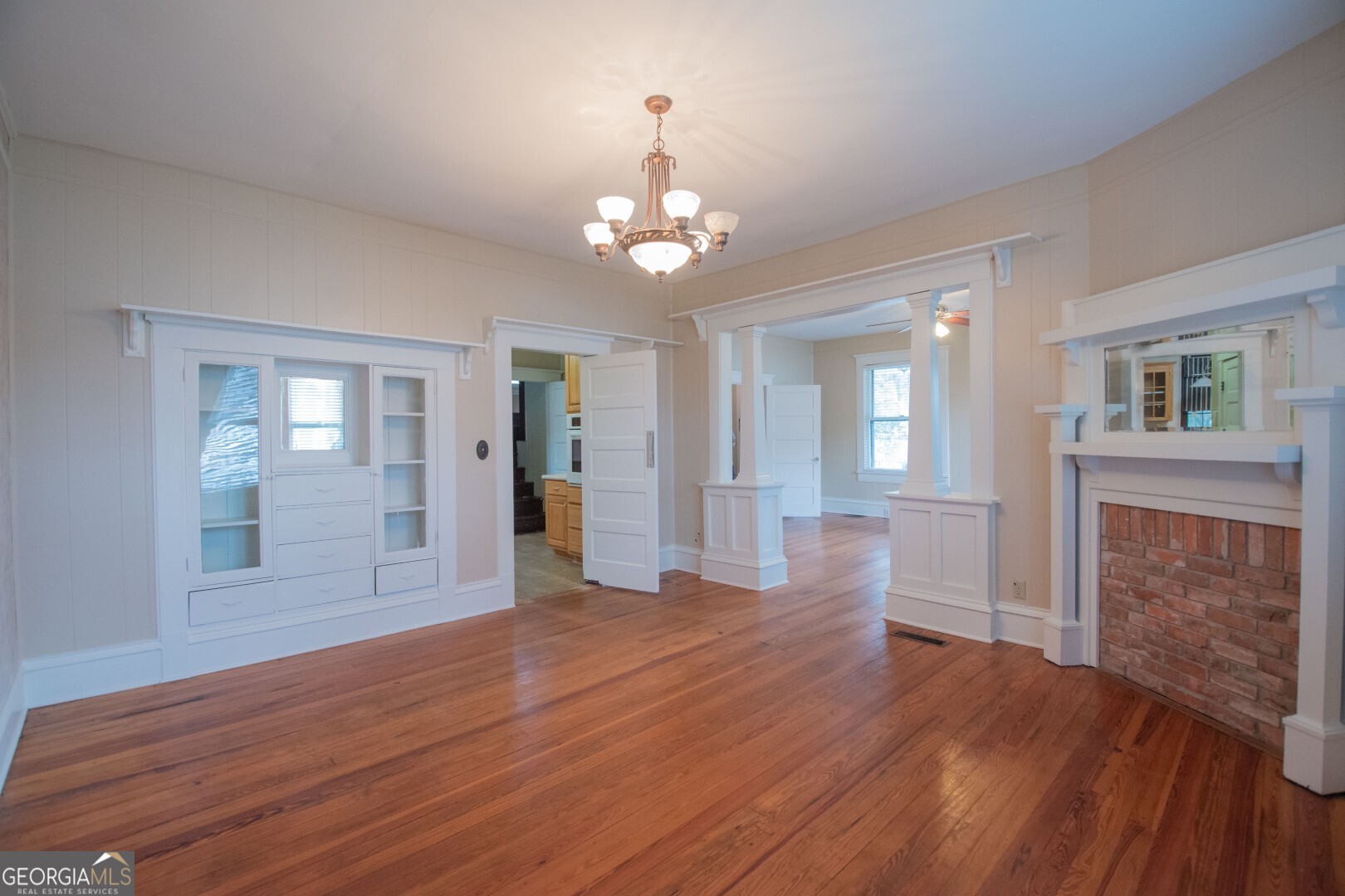 400 First Street Property Photo 10