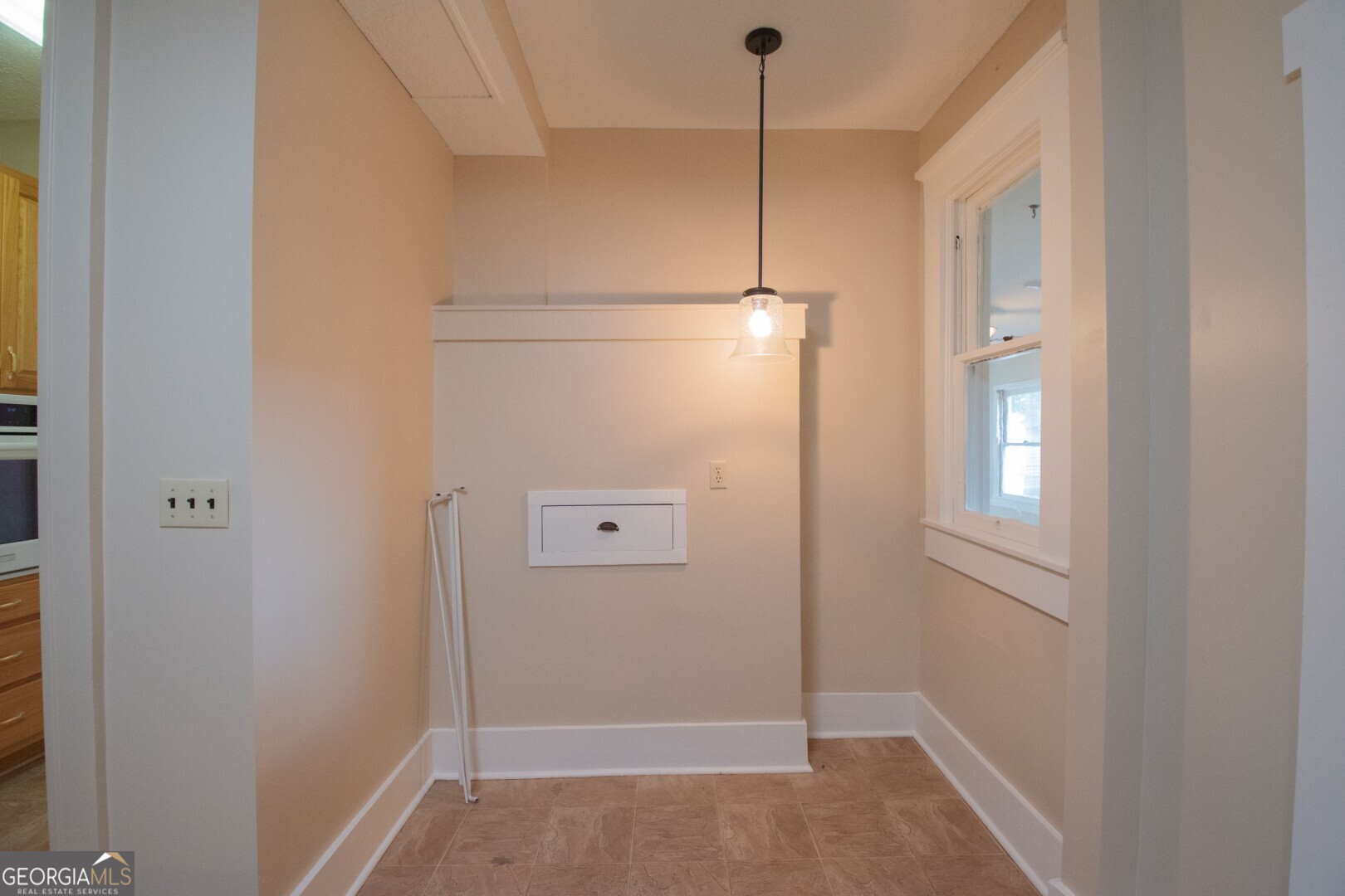 400 First Street Property Photo 12