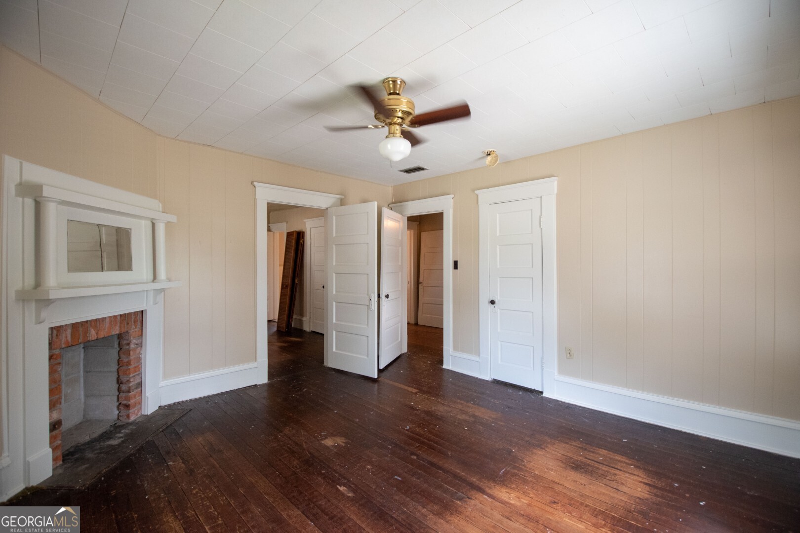 400 First Street Property Photo 19