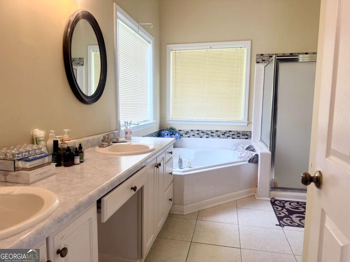 345 Winchester Way Property Photo 19