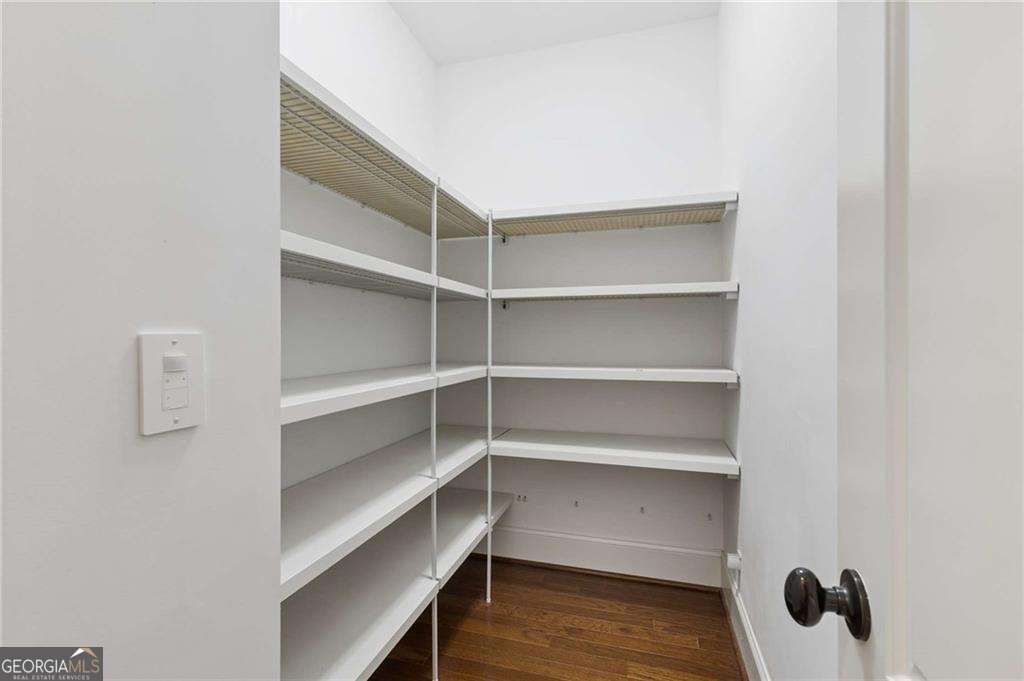 2020 Anderson Drive Se Property Photo 12