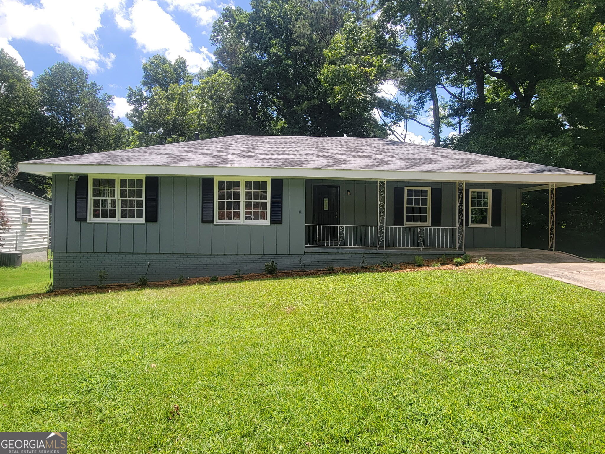 7102 Doncaster Road Property Photo 1