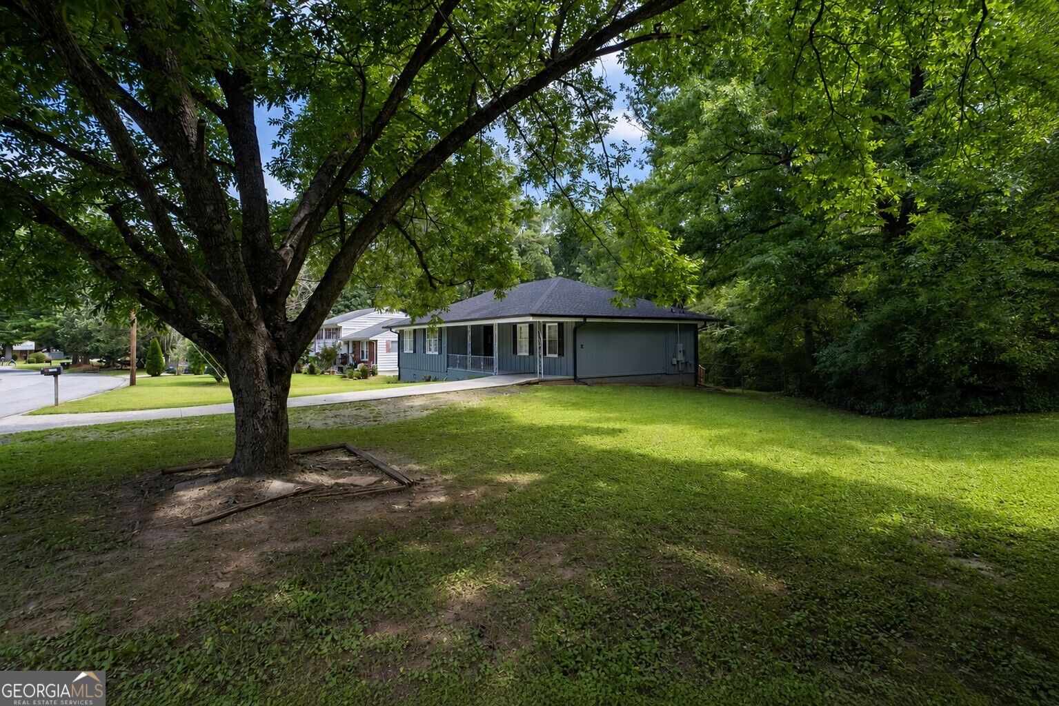 7102 Doncaster Road Property Photo 3
