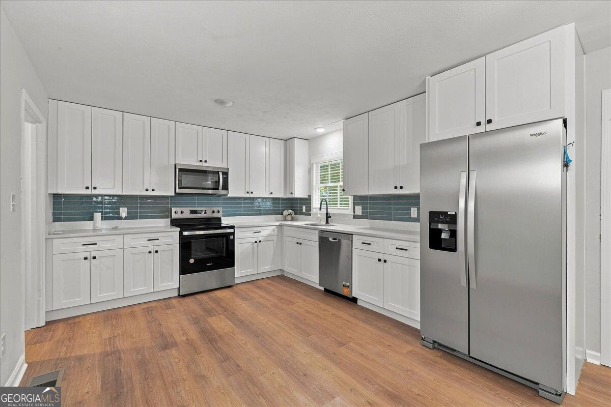 7102 Doncaster Road Property Photo 7