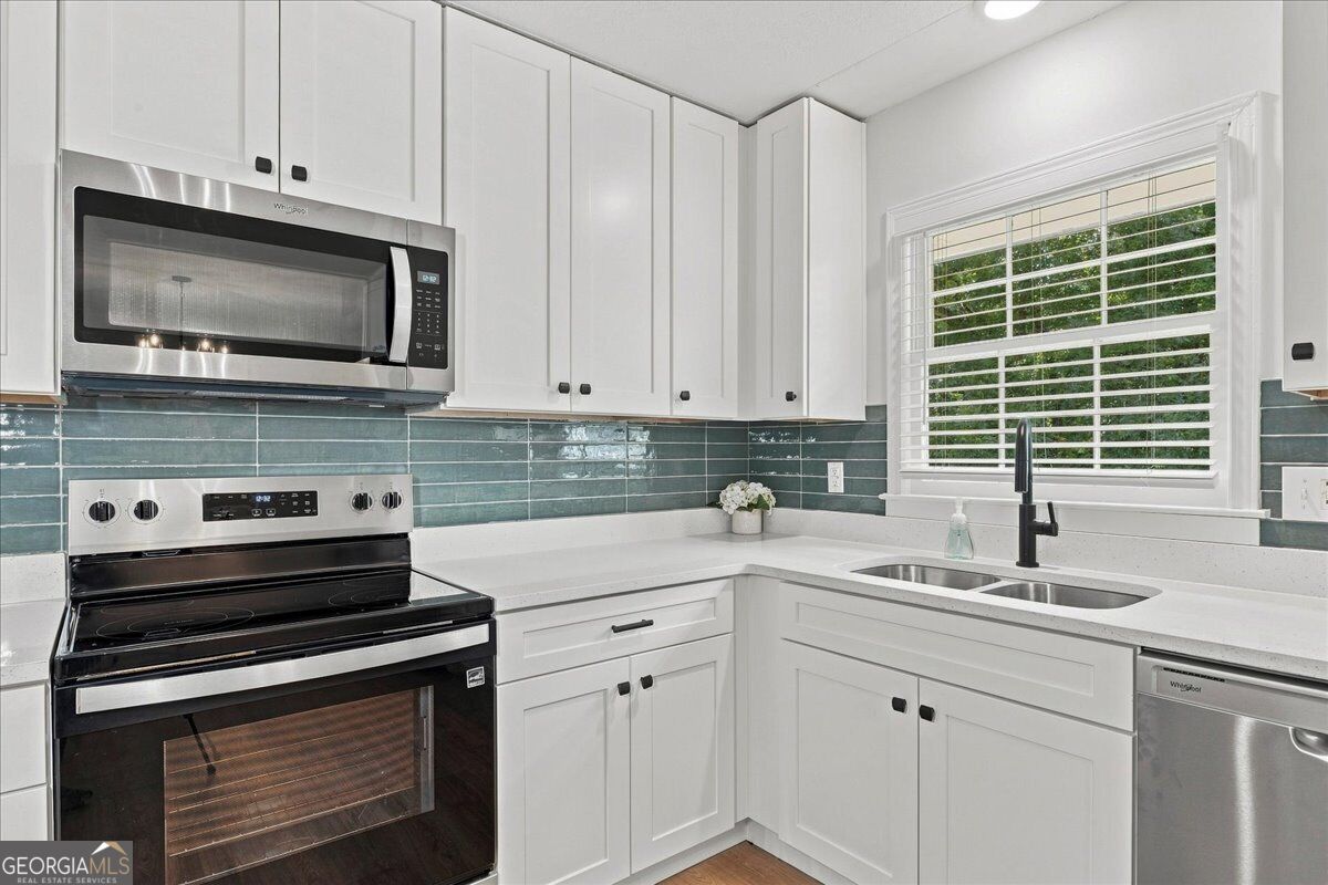 7102 Doncaster Road Property Photo 9