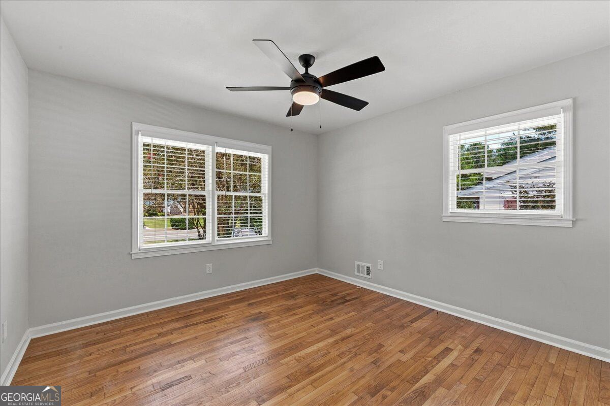 7102 Doncaster Road Property Photo 16
