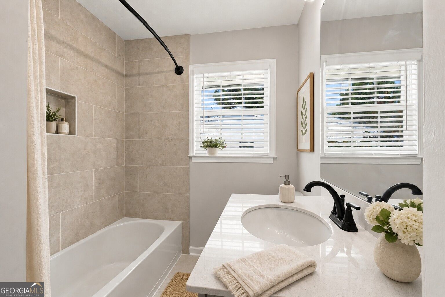7102 Doncaster Road Property Photo 17