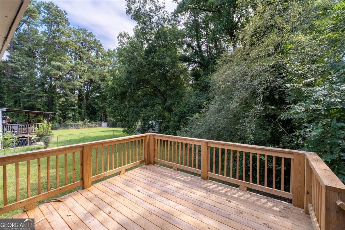 7102 Doncaster Road Property Photo 27