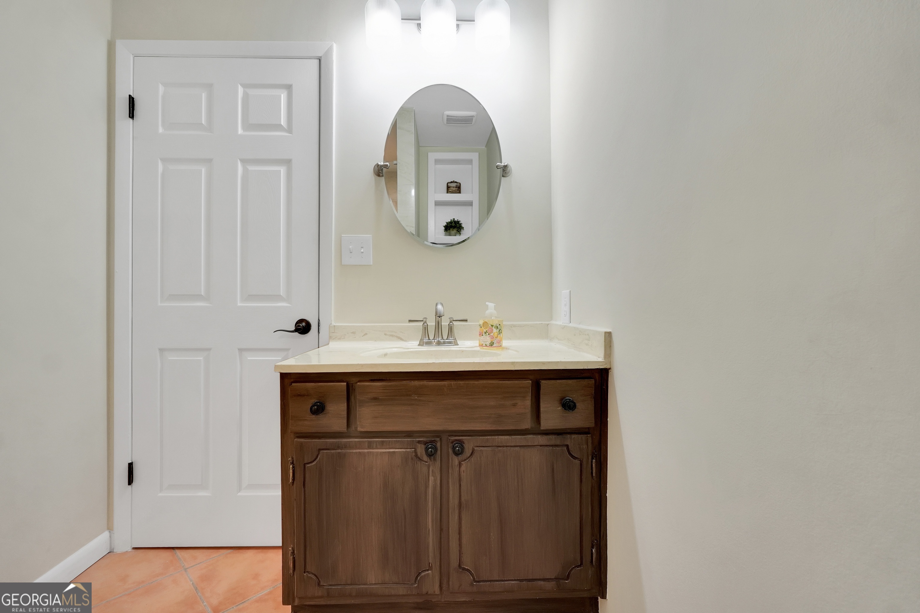 60 Basswood Circle Property Photo 15