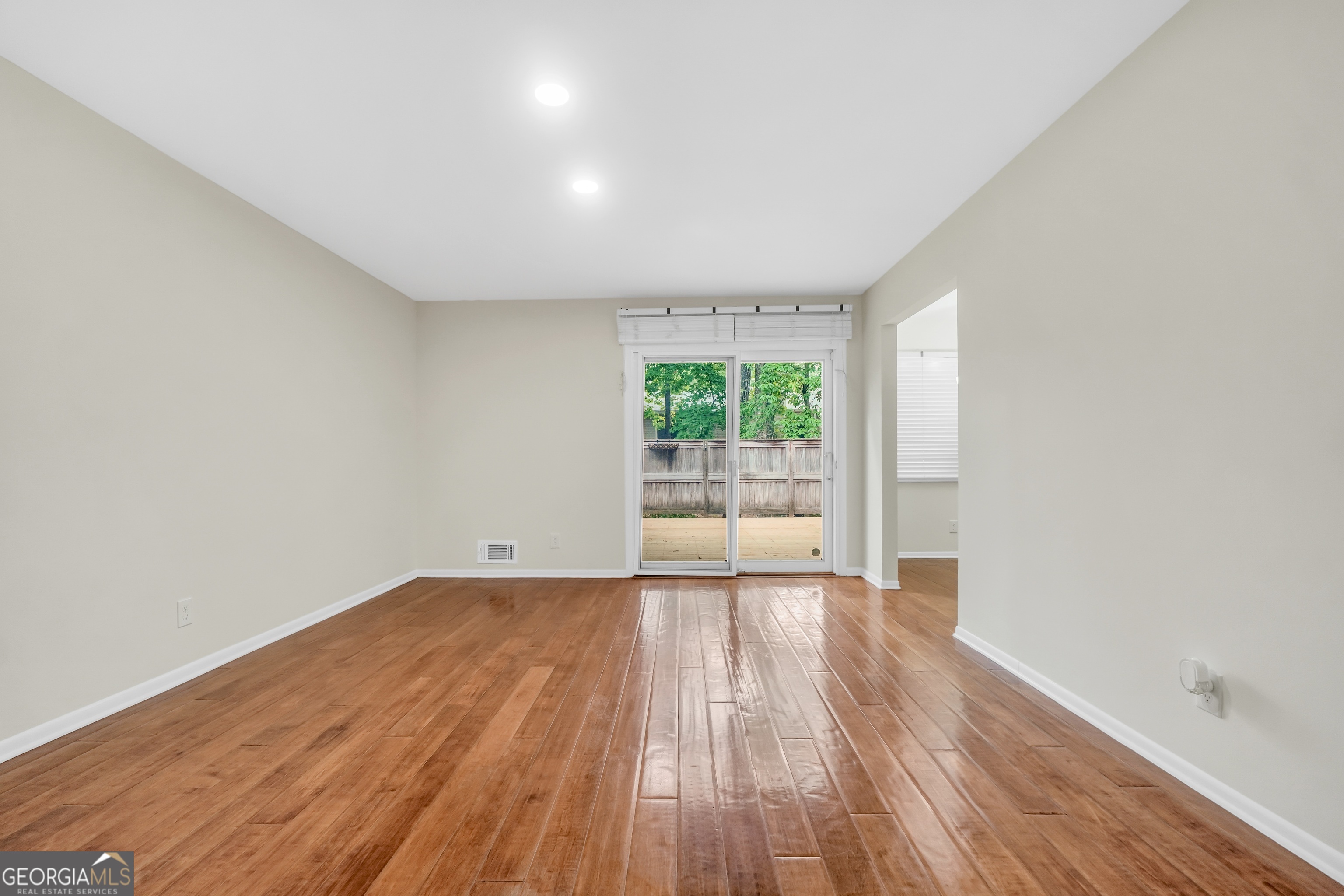 60 Basswood Circle Property Photo 32
