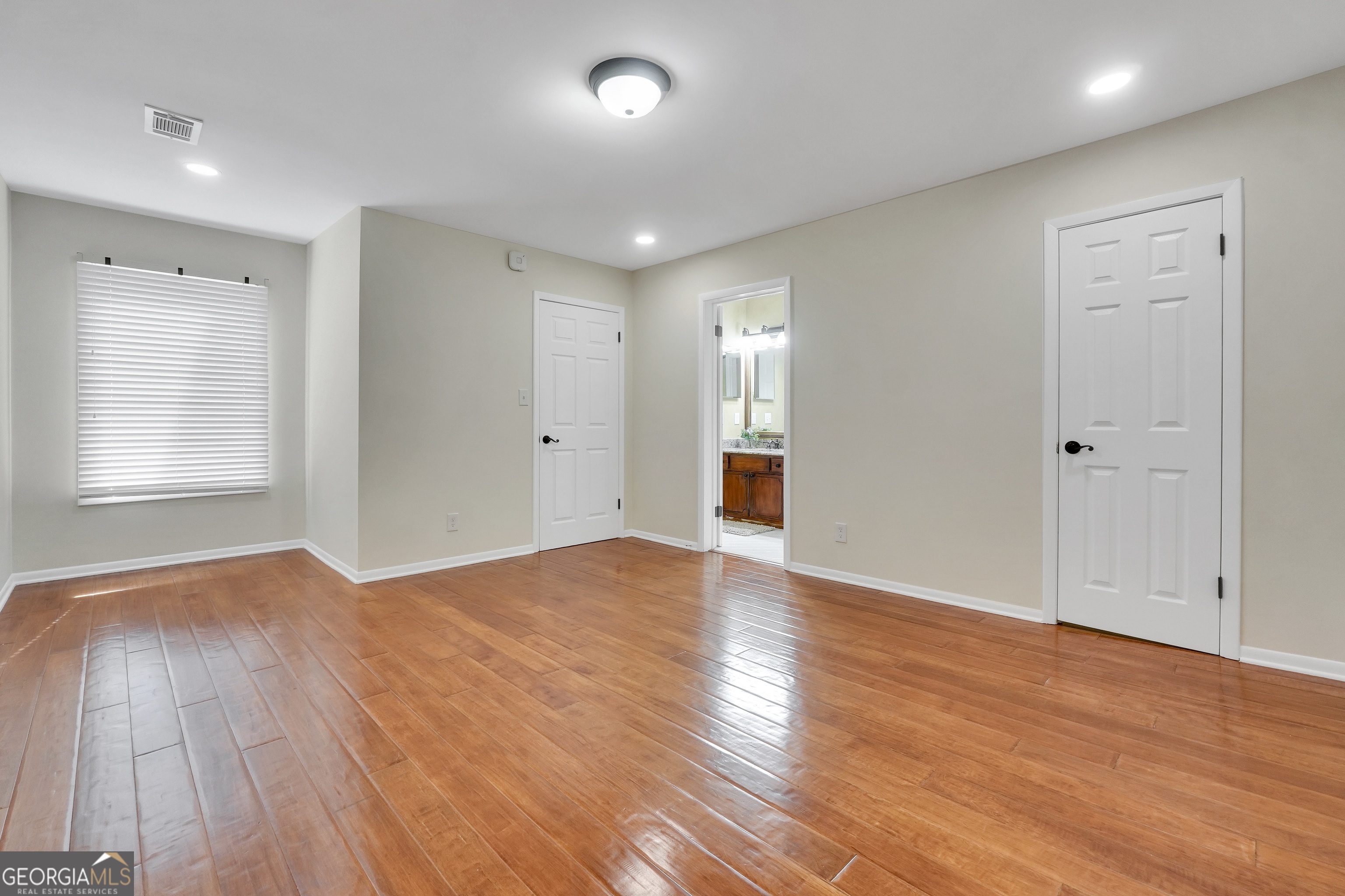 60 Basswood Circle Property Photo 45