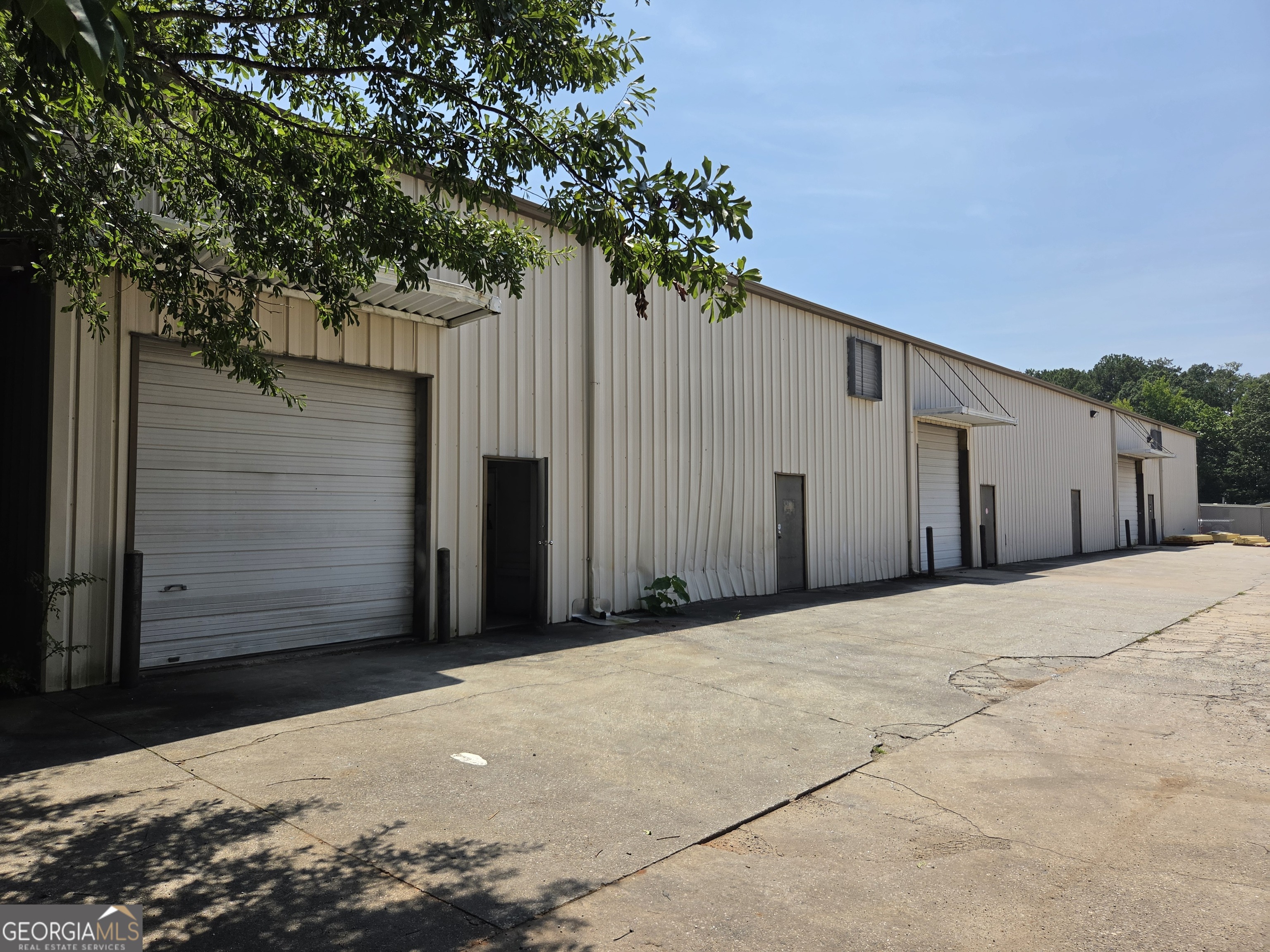 155 Industrial Way Property Photo 14