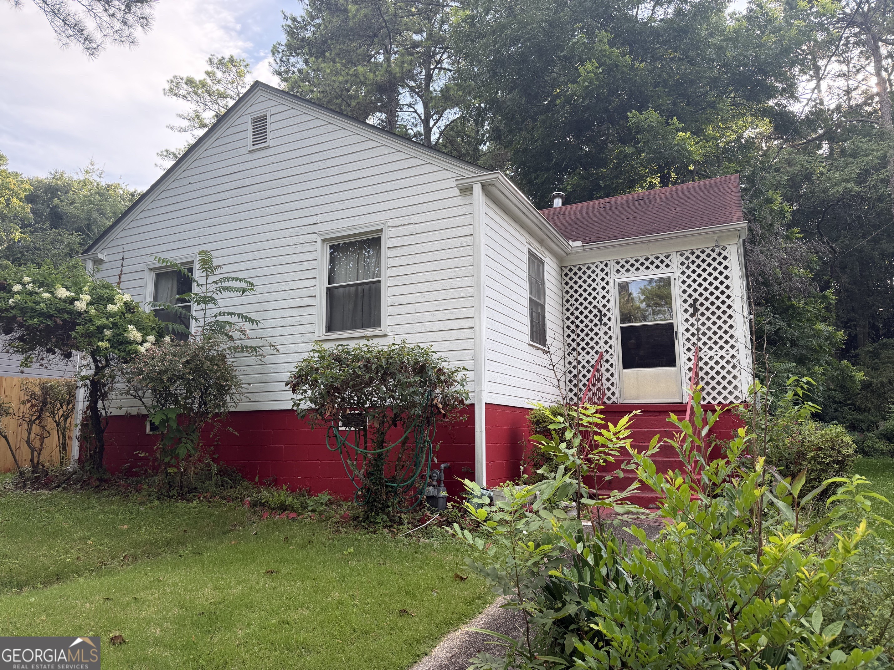 773 Maynard Terrace Se Property Photo 1