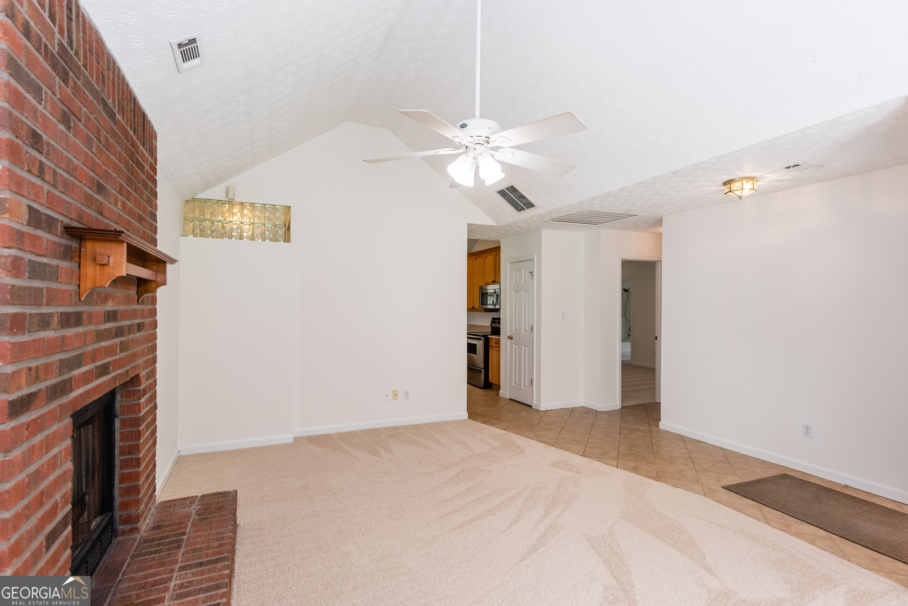 289 Marsha Way Property Photo 8