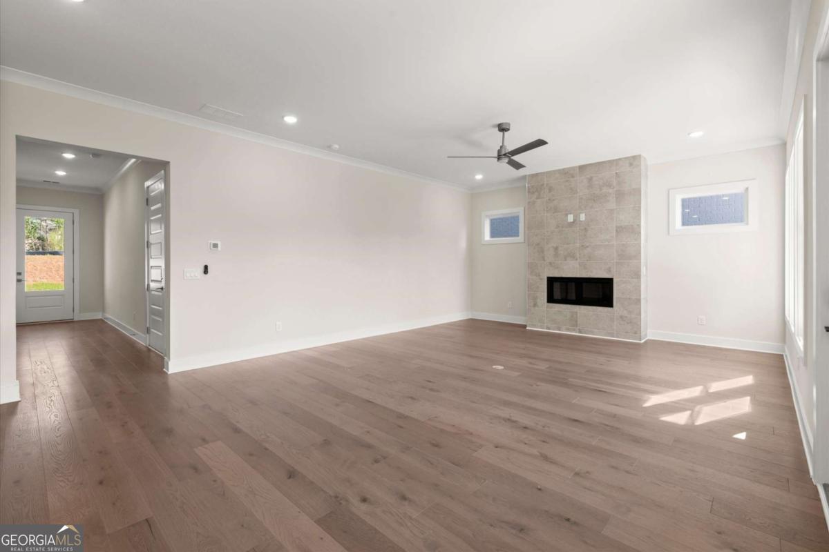 318 Treble Way Property Photo 5