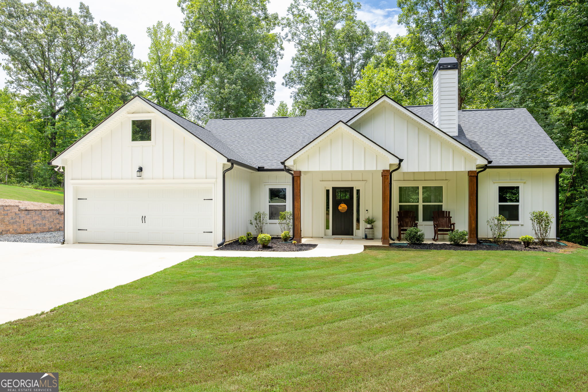 965 Crossroads Church Road Property Photo 1