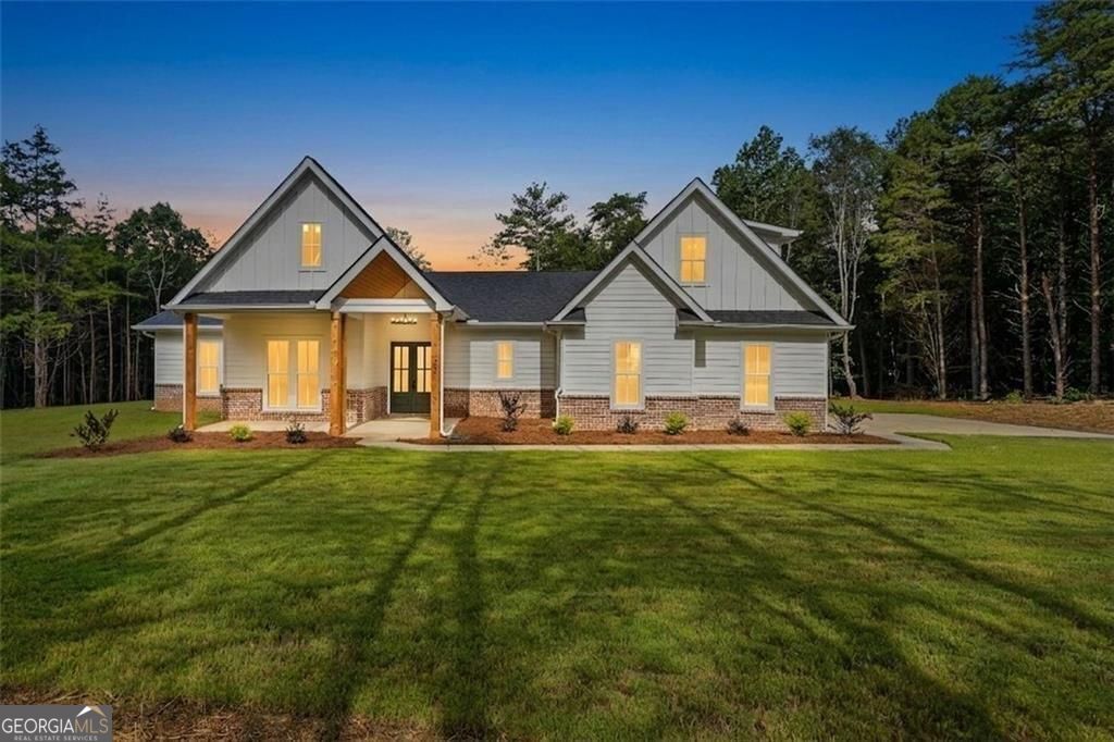 37 Kirk Road Nw Property Photo 1