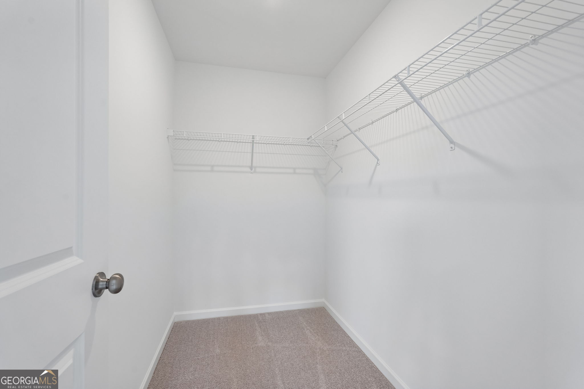 216 Groveton Court Property Photo 29