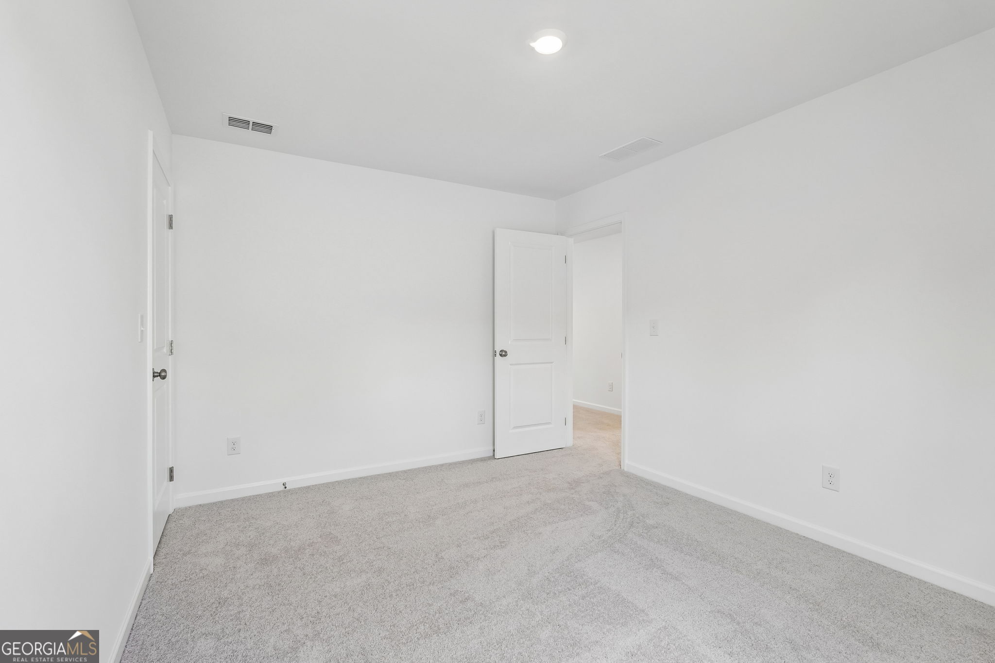 216 Groveton Court Property Photo 39