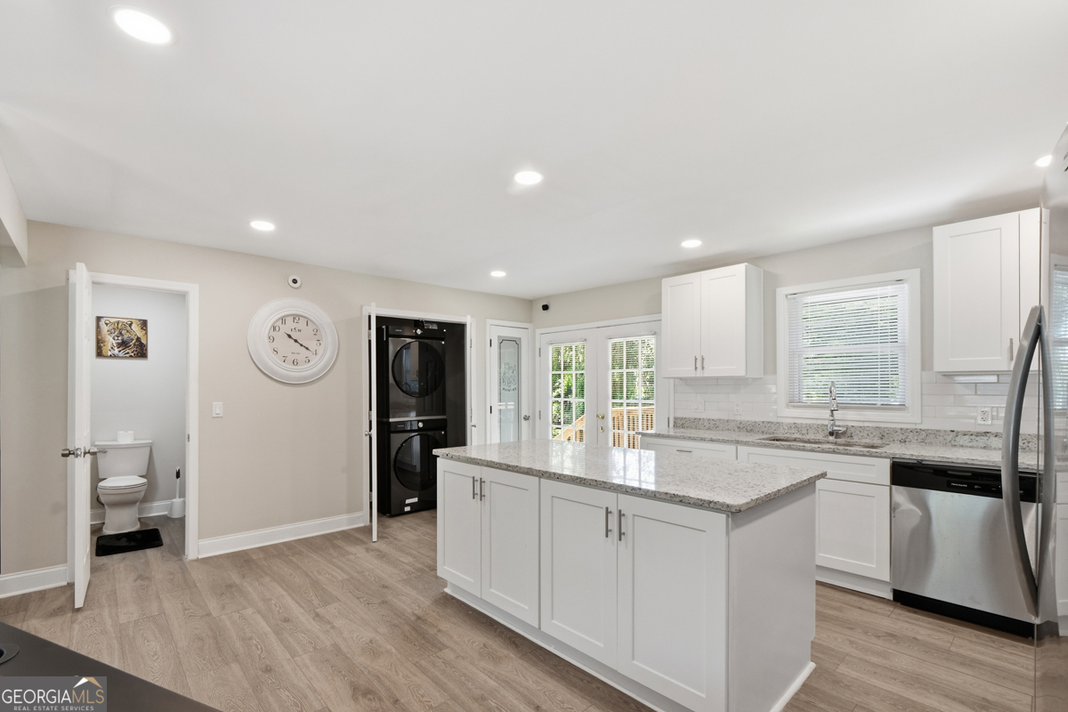 2805 Long Way Property Photo 15