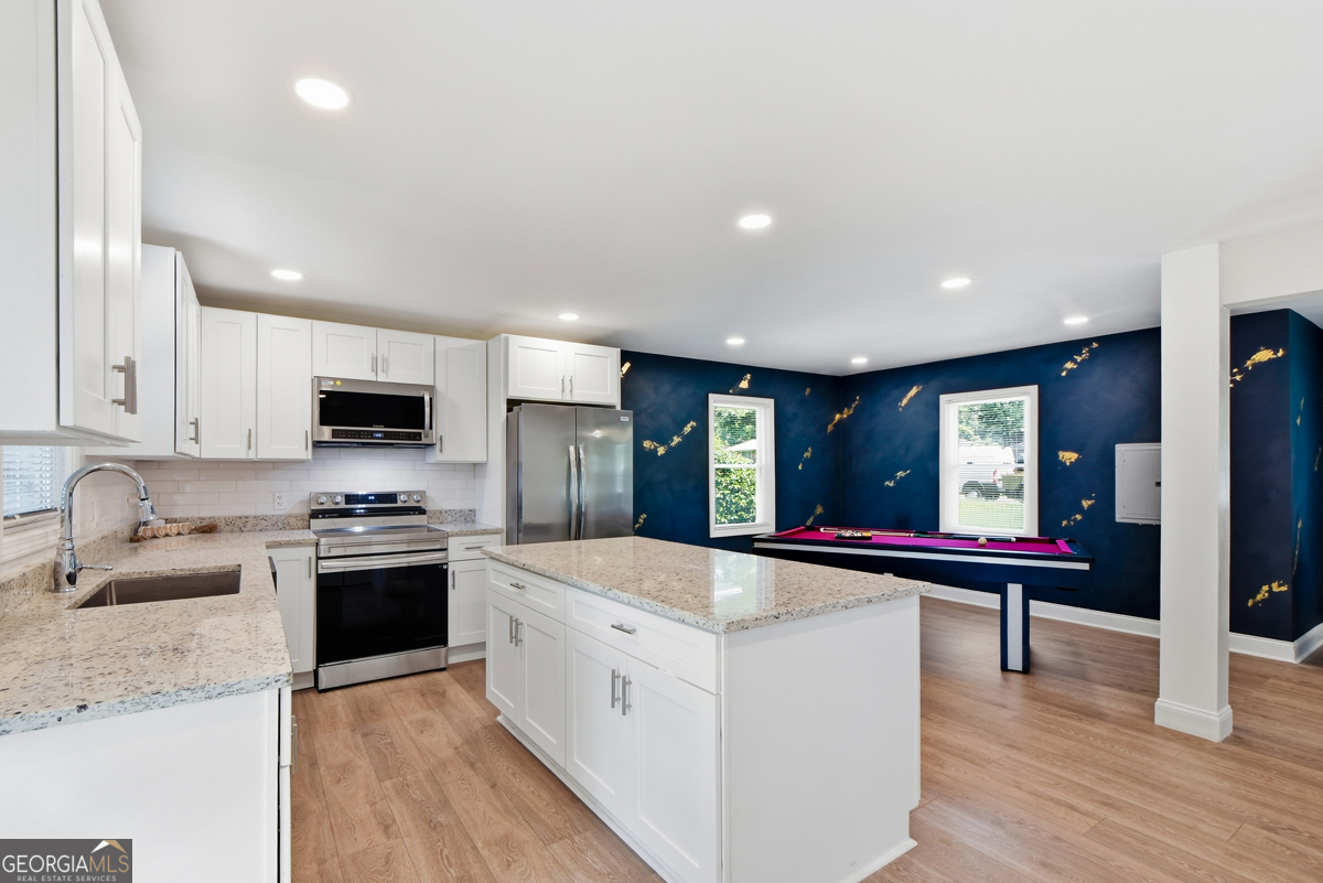 2805 Long Way Property Photo 19