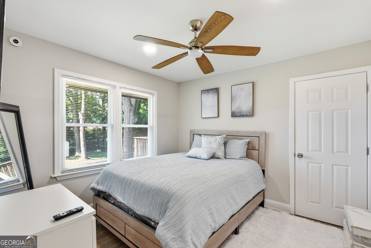 2805 Long Way Property Photo 28