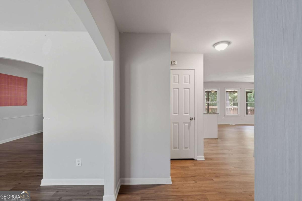 6426 Ivey Chase Se Property Photo 2