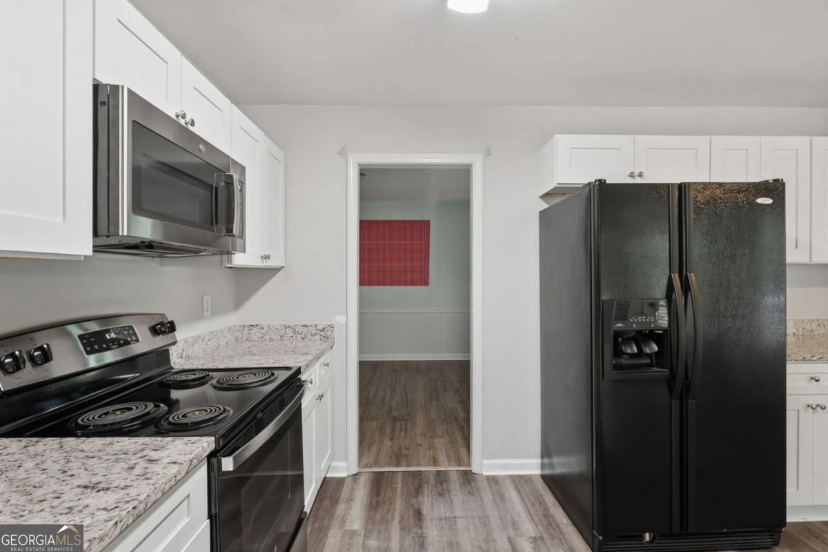 6426 Ivey Chase Se Property Photo 9