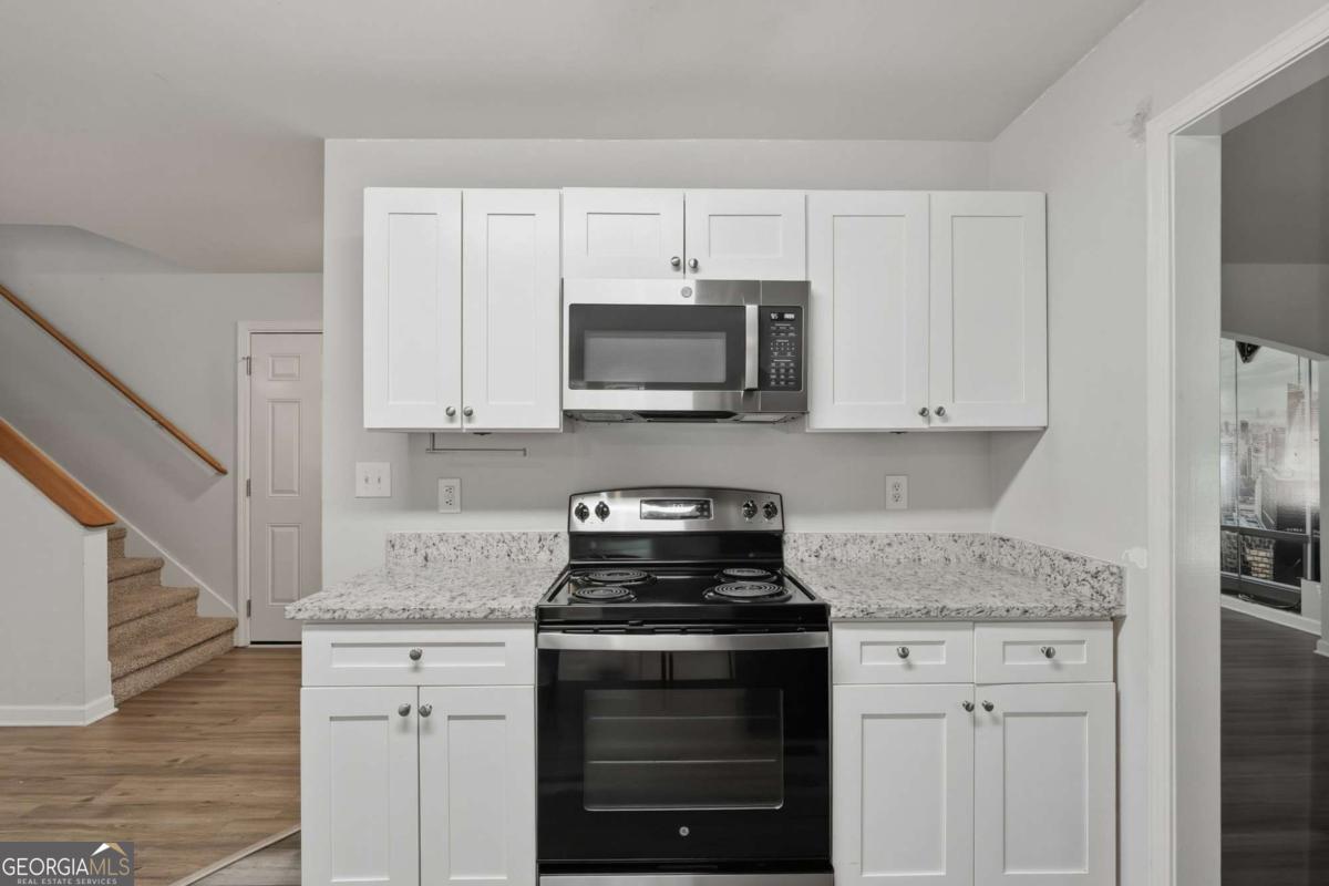 6426 Ivey Chase Se Property Photo 11