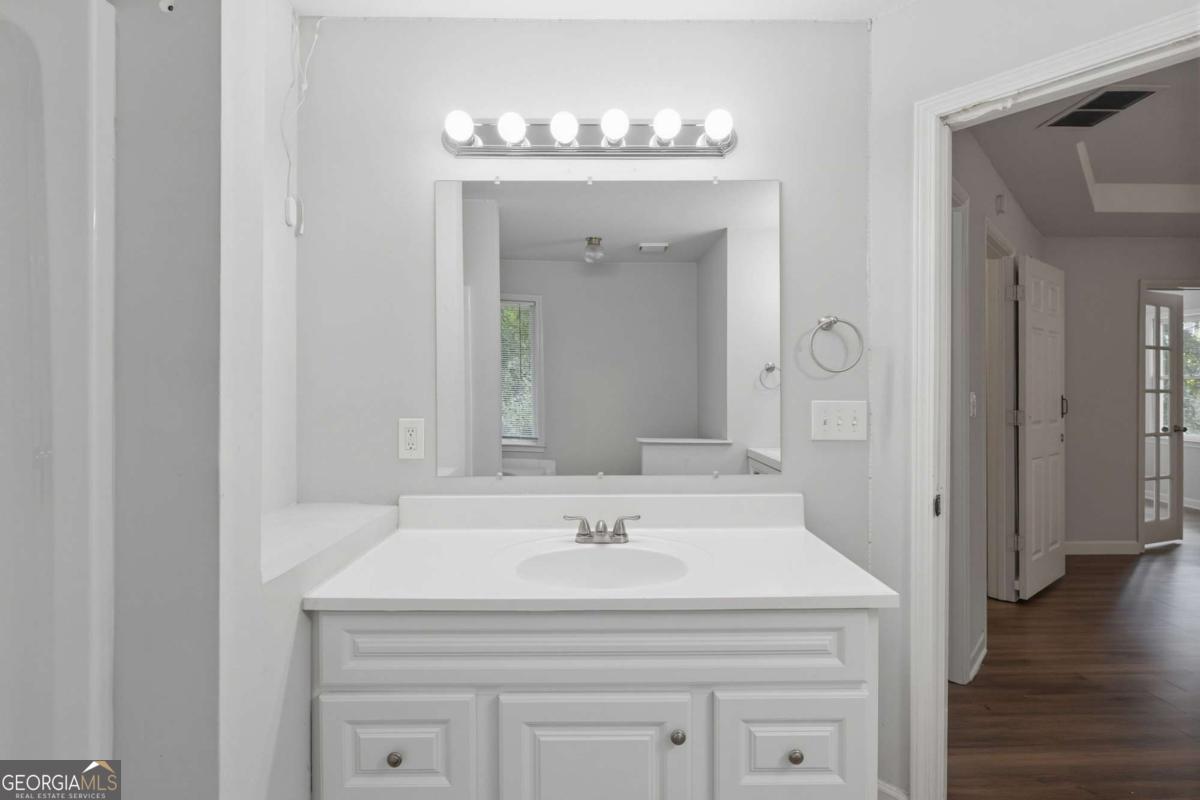6426 Ivey Chase Se Property Photo 30