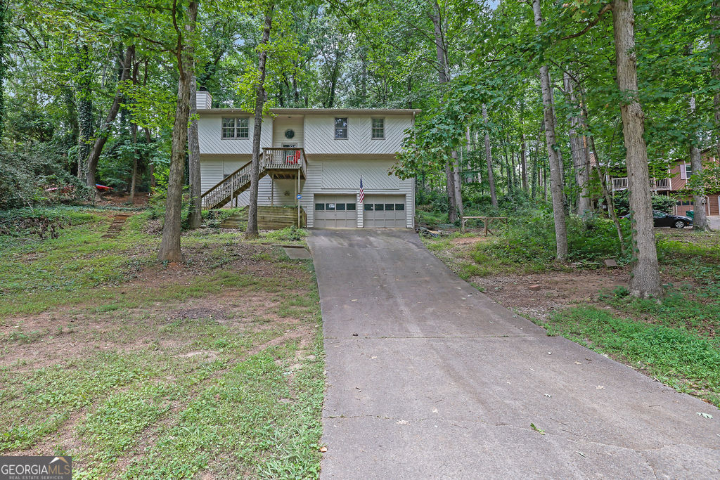 131 Little Brook Drive Property Photo 1