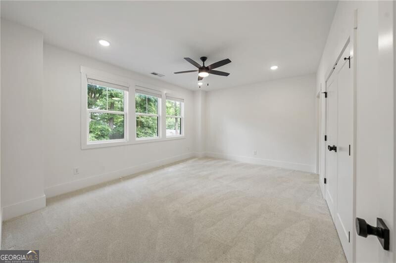 3896 Town Farms Drive Property Photo 35
