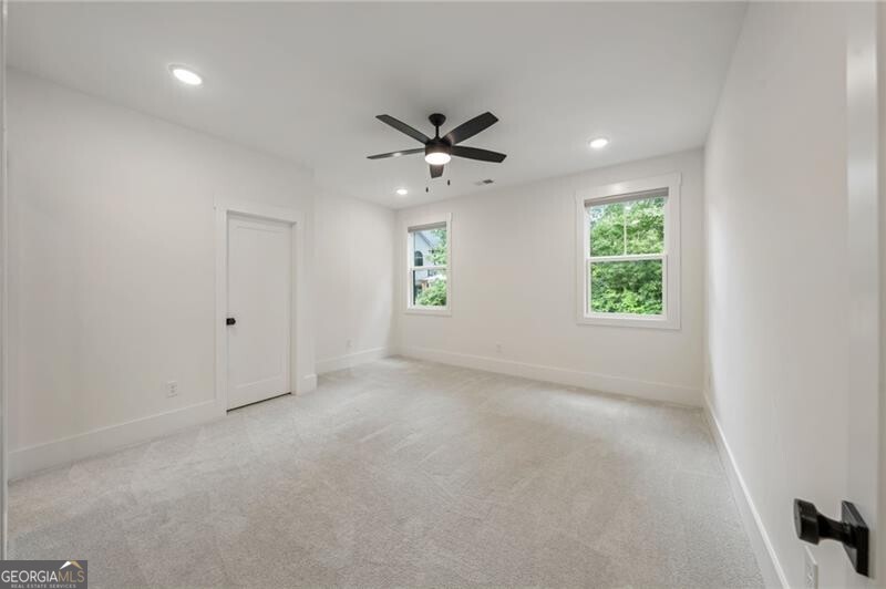 3896 Town Farms Drive Property Photo 37