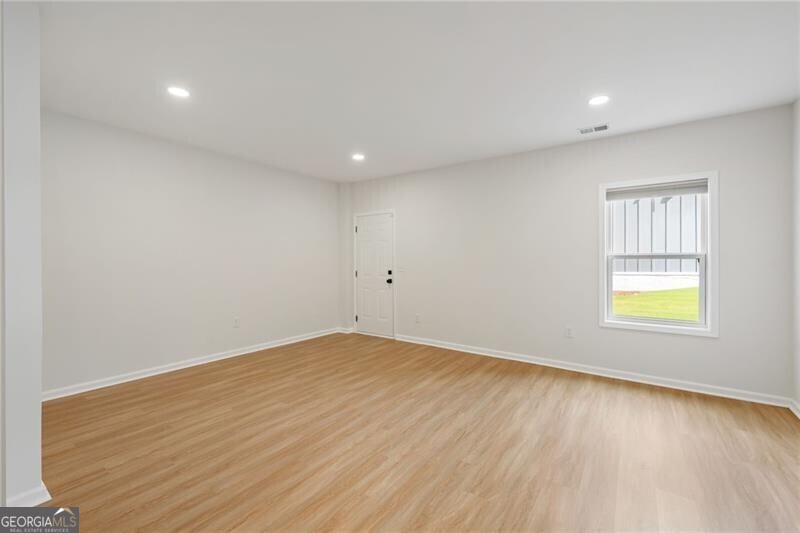 3896 Town Farms Drive Property Photo 41