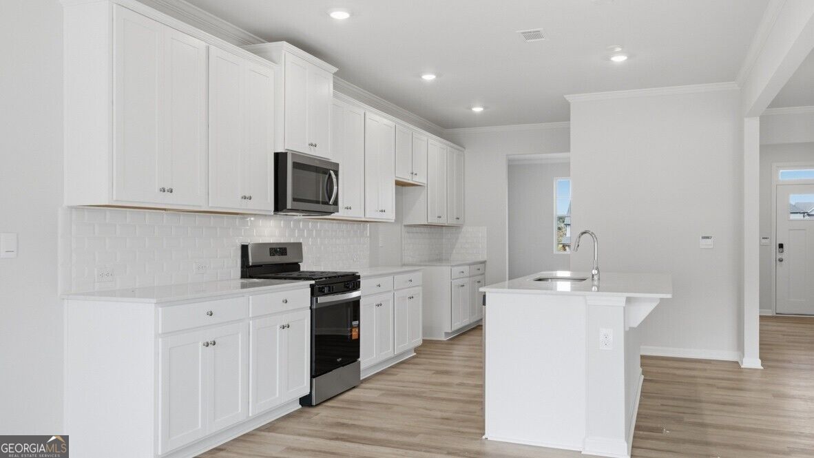 505 Hampton Terrace Property Photo 8