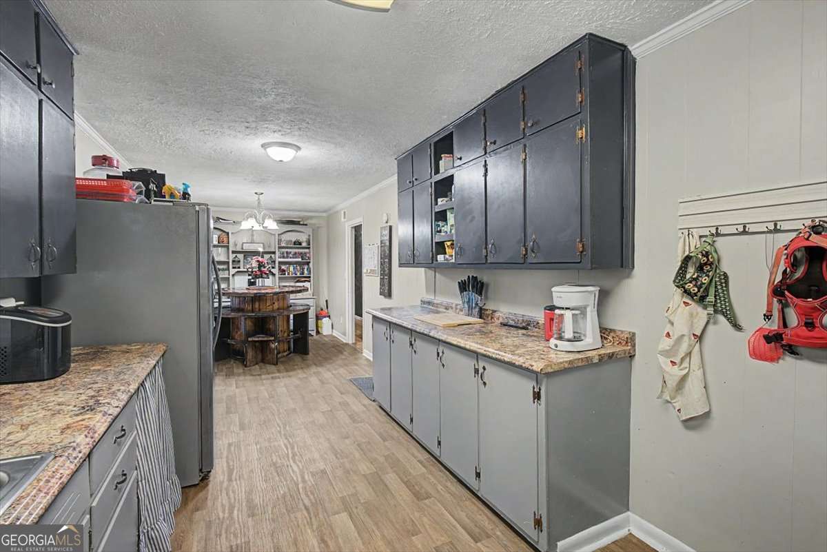 3 Hammond Drive Sw Property Photo 11