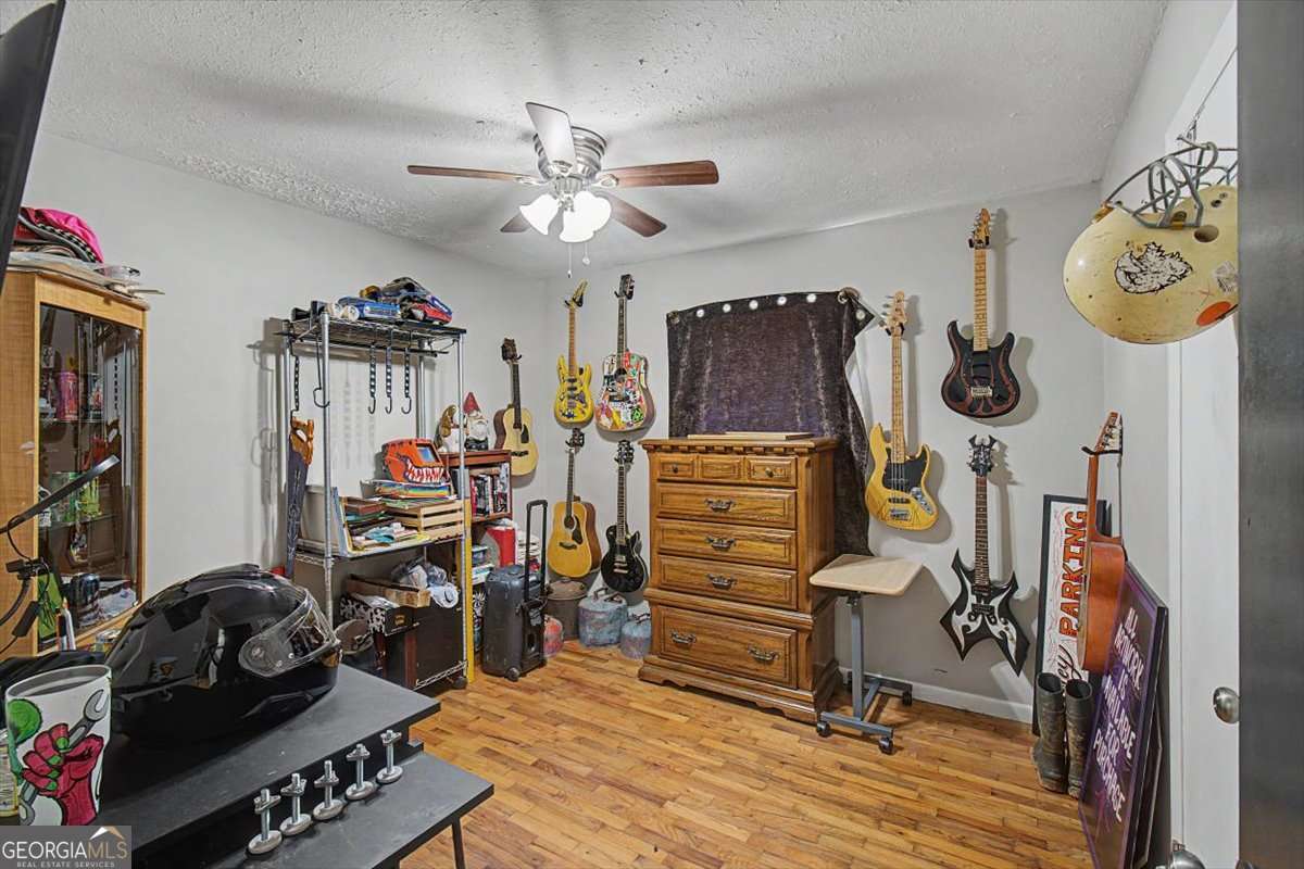 3 Hammond Drive Sw Property Photo 14