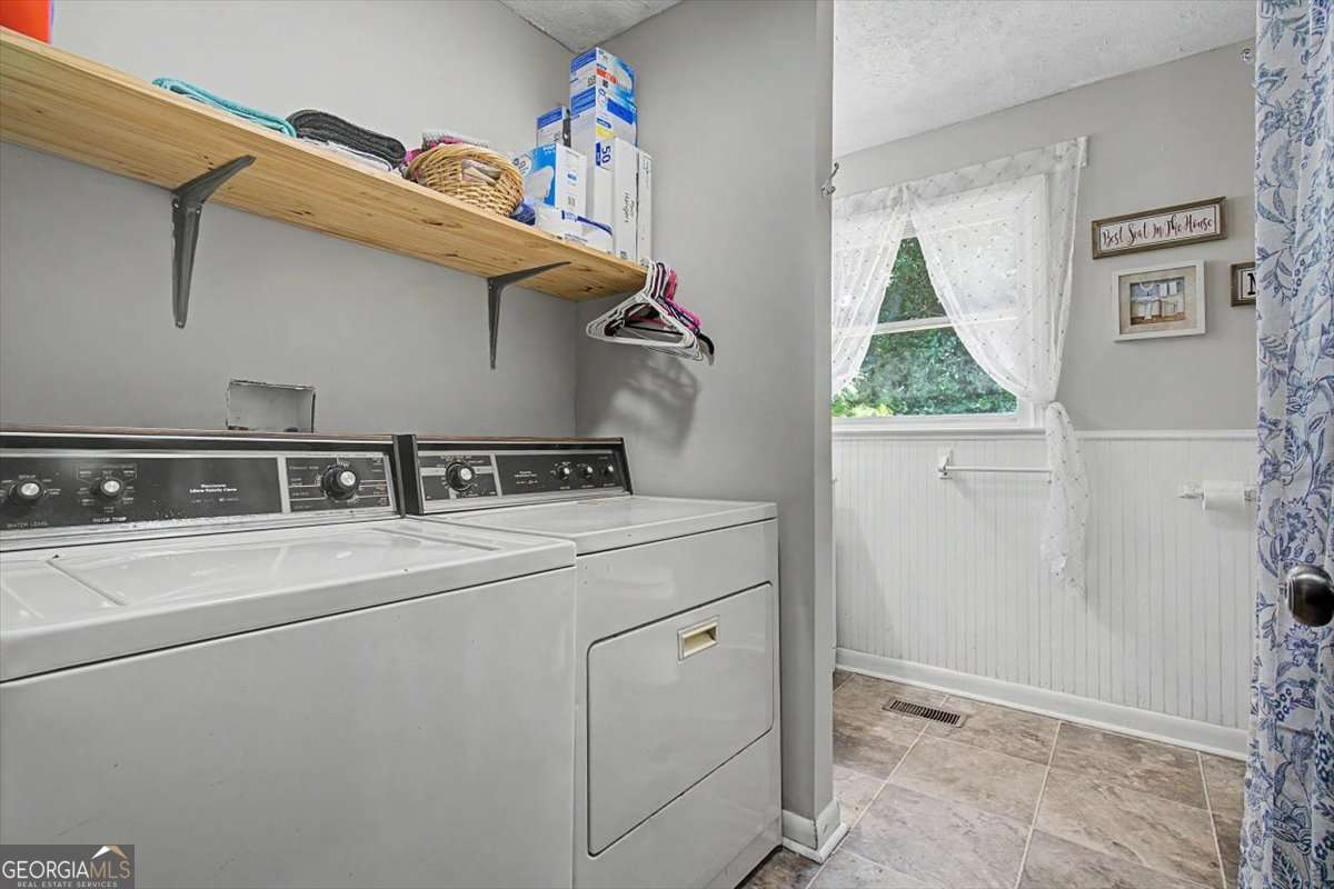 3 Hammond Drive Sw Property Photo 18