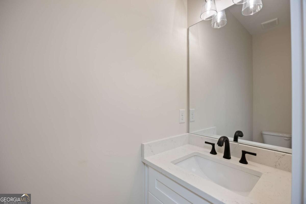360 Ansley Drive Property Photo 4