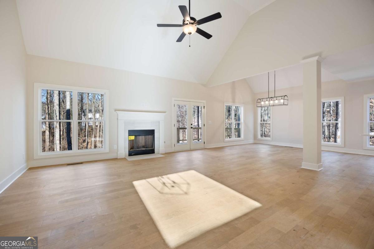 360 Ansley Drive Property Photo 6