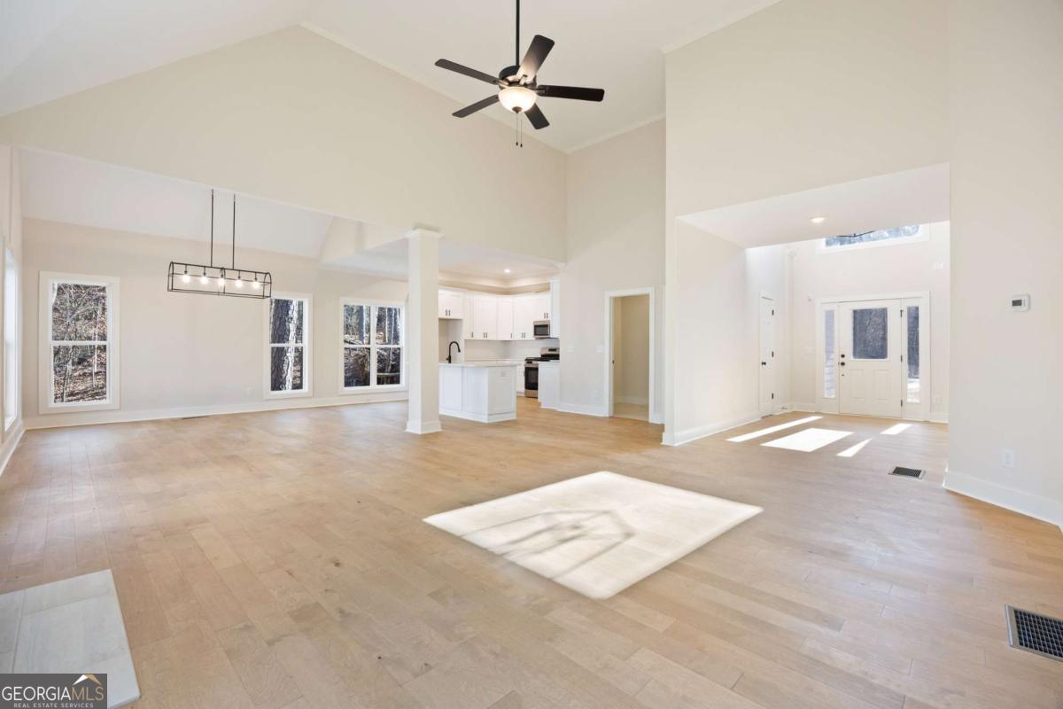 360 Ansley Drive Property Photo 7
