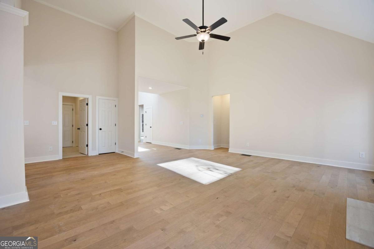 360 Ansley Drive Property Photo 9