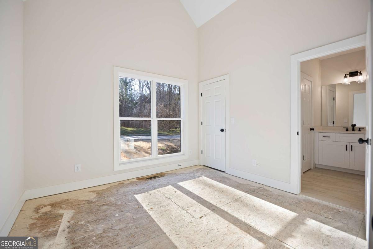 360 Ansley Drive Property Photo 24
