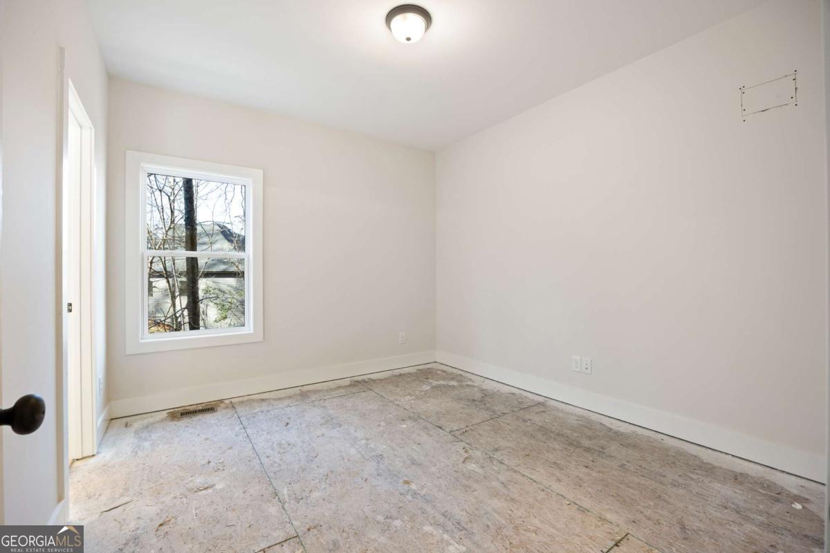 360 Ansley Drive Property Photo 28