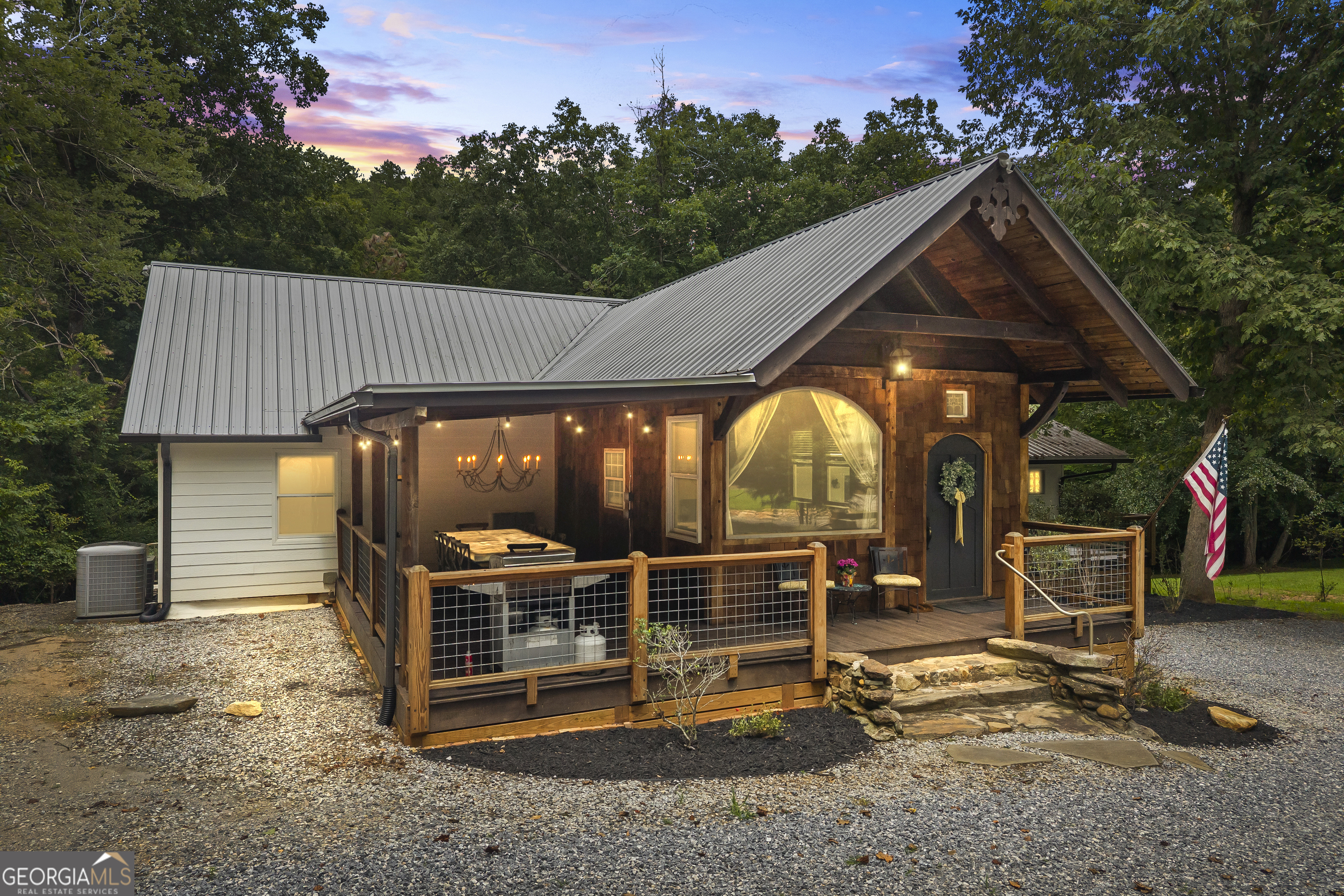 2374 Dean Mountain Road Property Photo 1