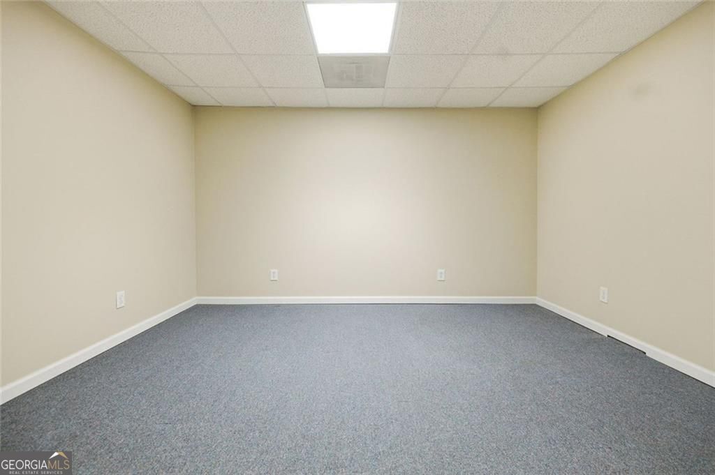 2046 Kinsmon Drive Property Photo 33