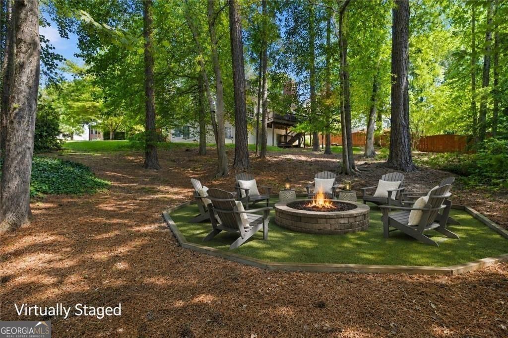 2046 Kinsmon Drive Property Photo 40