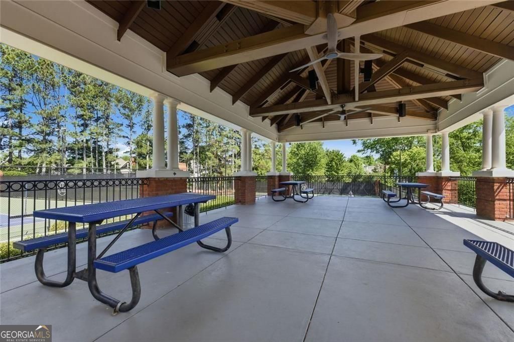 2046 Kinsmon Drive Property Photo 48