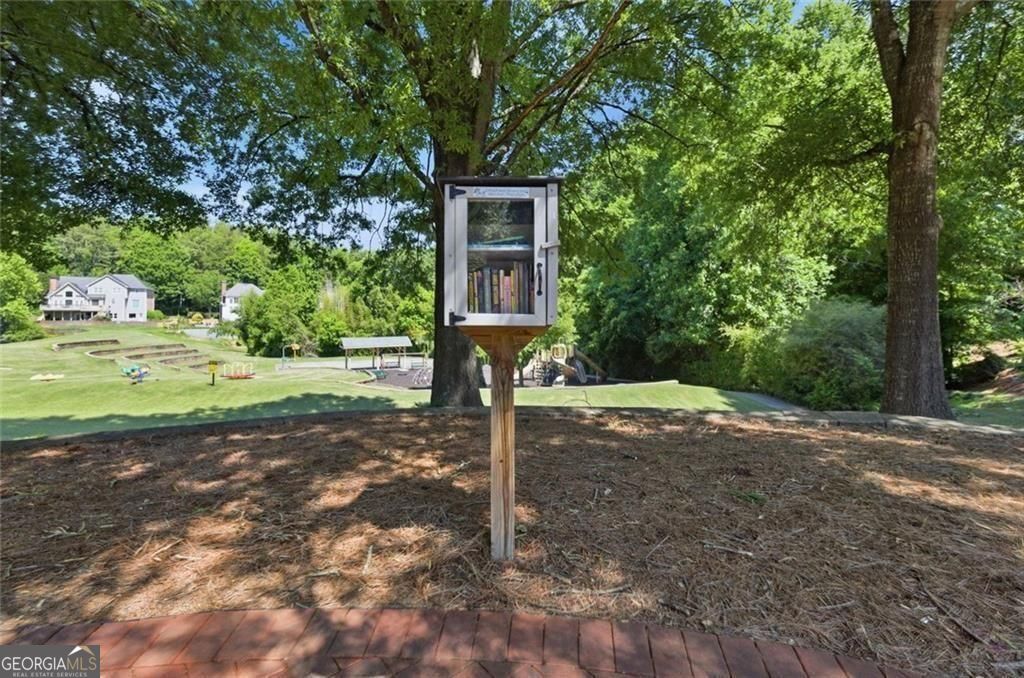 2046 Kinsmon Drive Property Photo 62