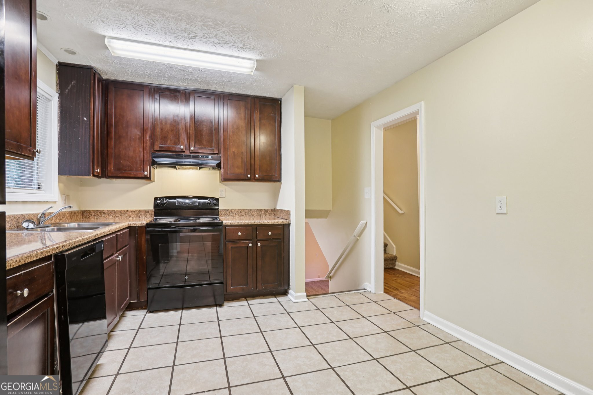 5802 Simone Drive Property Photo 16
